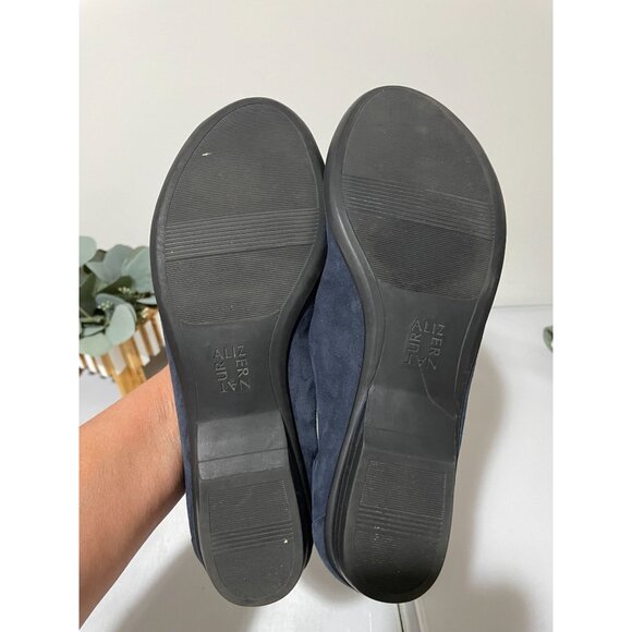 Naturalizer Women's Navy Blue Suede Slip-On Loafers Size 8.5M - Picture 12 of 16